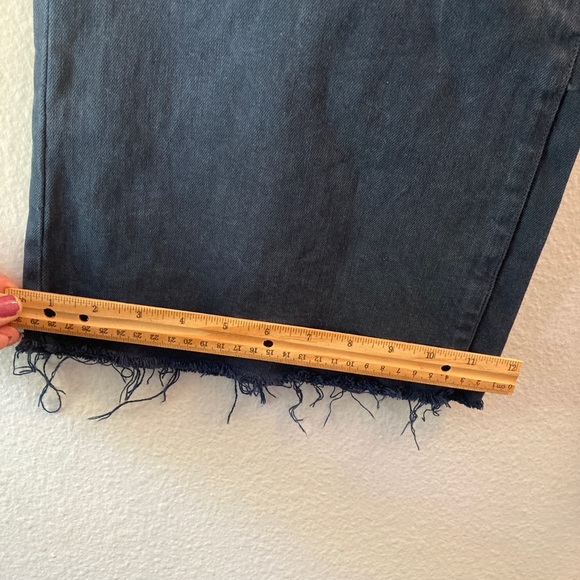 FRAME Navy Wide Leg Cropped Raw Hem Jeans 26 - Picture 10 of 11